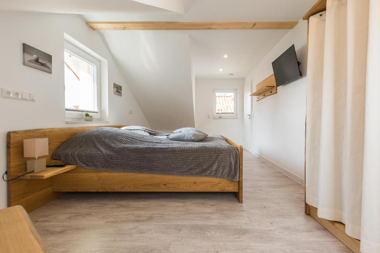 Ferienhaus Fuer Die Ganze Familie - Kamin-Sauna-See Краков-ам-Зе Екстер'єр фото